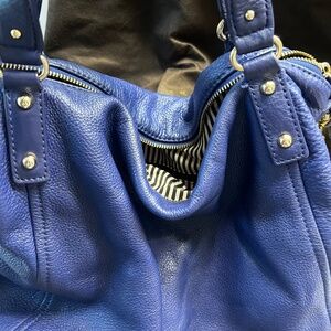 Kate Spade Leather Shoulder bag. Large. Blue.